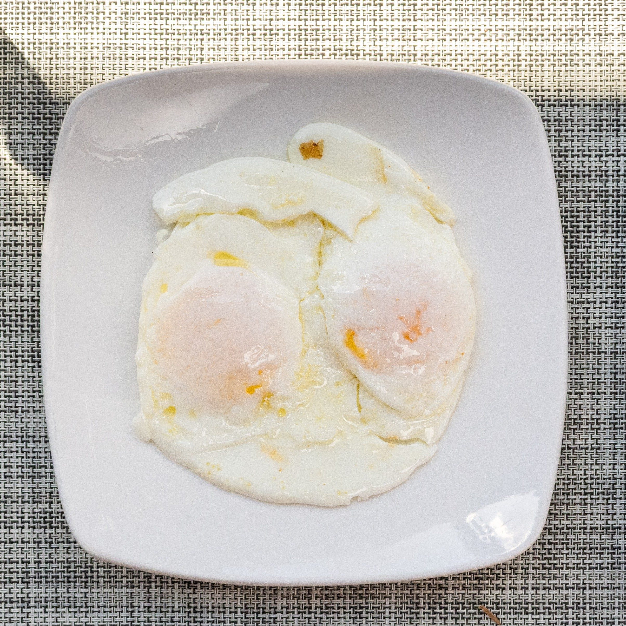 Side 2 Eggs.