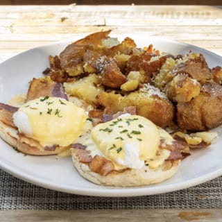Bacon Benedict